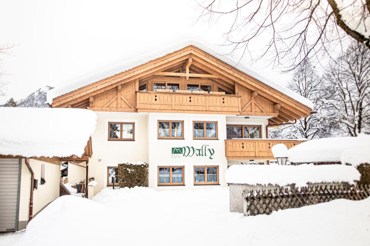 Ferienwohnungen "Zur Wally" Garmisch-Partenkirchen Exteriör bild