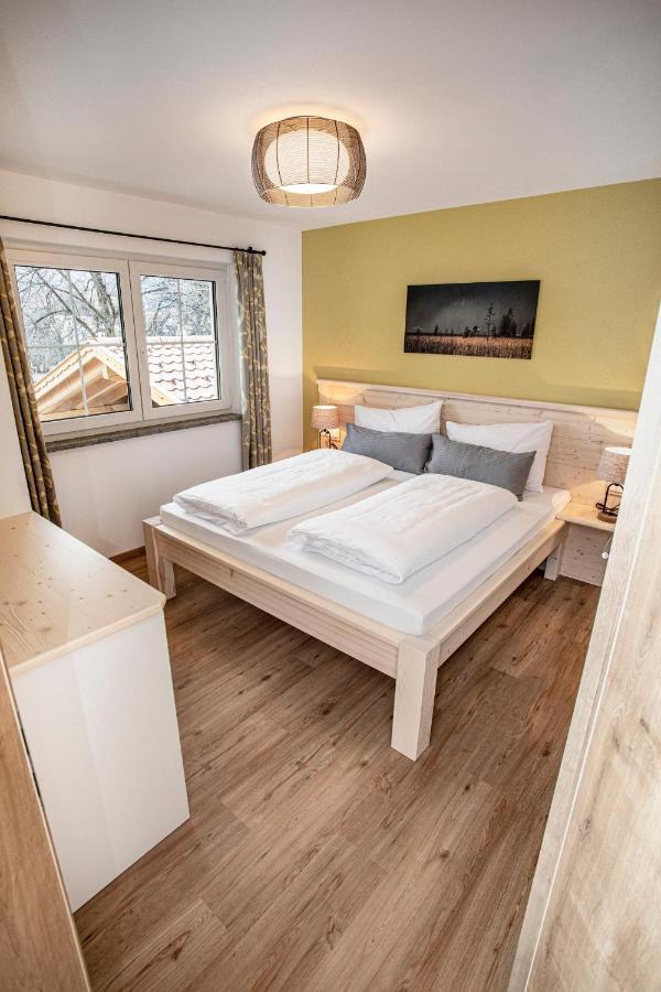 Ferienwohnungen "Zur Wally" Garmisch-Partenkirchen Exteriör bild